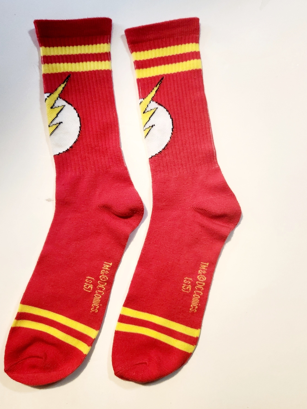 ❤️DC Comics "The Flash" Socks Women's Size: 8/9